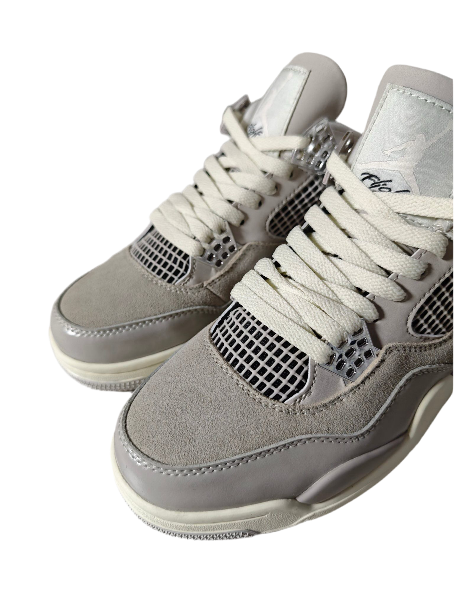 Air Jordan 4 retro Frozen Moments Gris