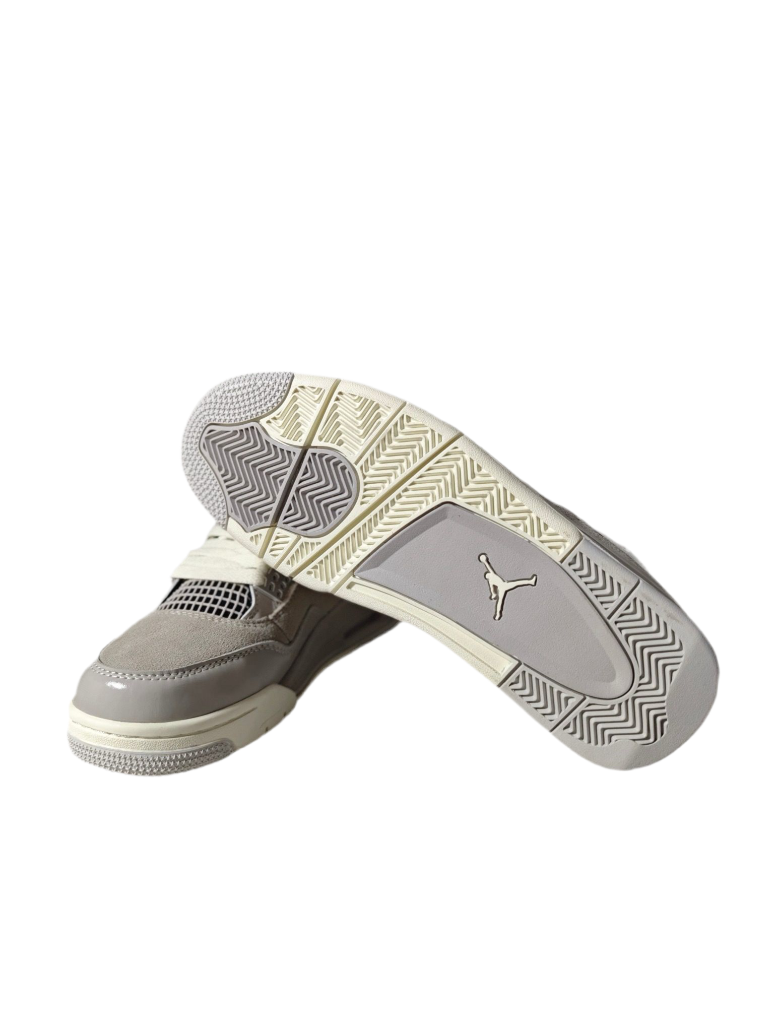 Air Jordan 4 retro Frozen Moments Gris